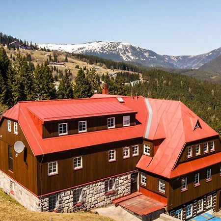 Capkova Chata Hotel Pec pod Snezkou Exterior photo