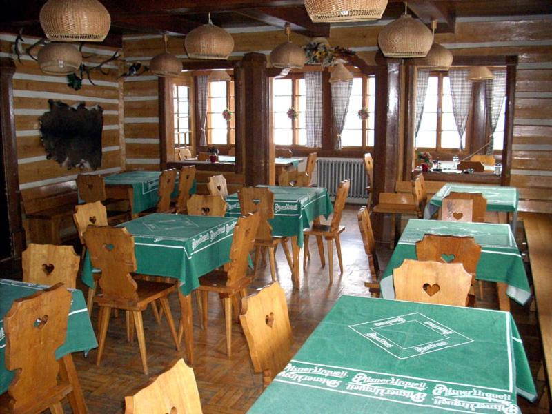 Capkova Chata Hotel Pec pod Snezkou Exterior photo